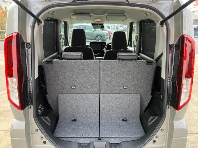 スペーシア HYBRID X 両側電動スライドドア マルチユースフラップ 後席両側電動スライドドア プッシュスタート シートヒーター オートエアコン 衝突被害軽減システム アイドリングストップ 横滑り防止機能 衝突安全ボディ 盗難防止システムマルチユースフラップ(46枚目)