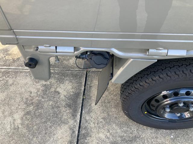 スーパーキャリイ スーパーキャリイ　Ｘリミテッド　５型　キーレスエントリー　オートライト　ＬＥＤヘッドライトライト　衝突被害軽減システム　アイドリングストップ　横滑り防止機能　衝突安全ボディ　キーレスエントリー（52枚目）