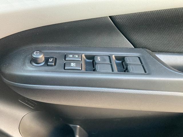 �^�]�Ȃ���p���[�E�C���h�[�E�d���i�[�~���[�̑��삪�o���܂��B�܂��A�p���[�E�C���h�[�ɂ͉^�]�ȈȊO���n�e�e�ɂ��邱�Ƃ��ł��܂��̂ŁA���q�l�̈��S�h�~�Ƃ��Ă��g�p���������I