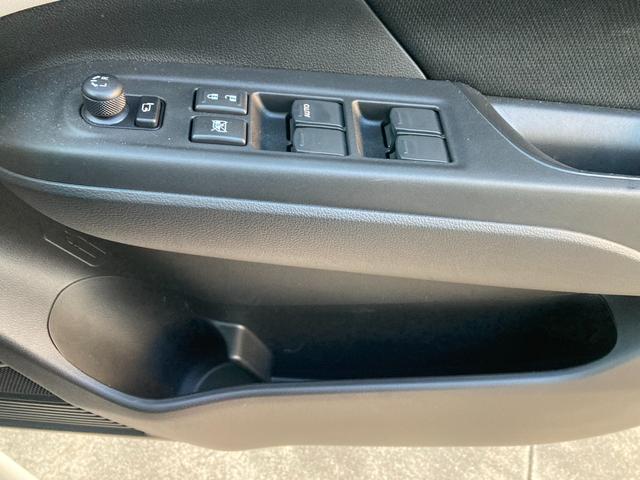 �h�A�ɂ��h�����N�z���_�[������