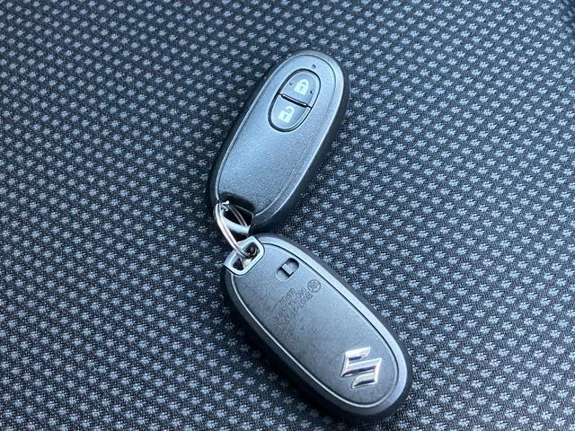 ハスラー Ｘ　ＭＲ３１Ｓ．ＭＲ４１Ｓ　ナビ　シートヒーター　２トーン　オートライト　Ｂｌｕｅｔｏｏｔｈ　ナビ　プッシュスタート　シートヒータ　オートエアコン　衝突被害軽減システム　アイドリングストップ　横滑り防止機能　衝突安全ボディ　盗難防止システム　ＨＩＤヘッドライト（25枚目）