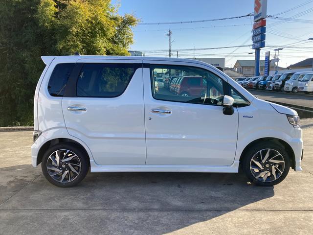 ワゴンＲカスタムＺ カスタムＺ　ＨＹＢＲＩＤ　ＺＴ　４型　ディスプレイオーデオ　オートライト　Ｂｌｕｅｔｏｏｔｈ　プッシュスタート　シートヒーター　オートエアコン　衝突被害軽減システム　横滑り防止機能　衝突安全ボディ　盗難防止システム　ディスプレイオーデオ　全方位カメラ（7枚目）