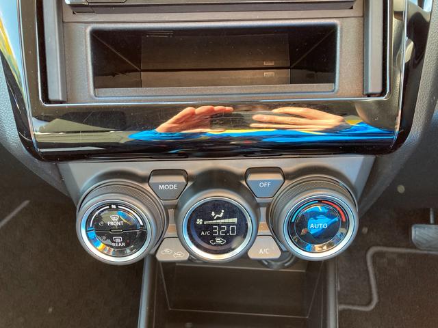 スイフト ＸＧ　３型　ＣＤプレイヤー　クルコン　オートライト　オートライト　プッシュスタート　シートヒーター　オートエアコン　衝突被害軽減システム　横滑り防止機能　衝突安全ボディ　盗難防止システム　ＣＤプレーヤー　クルコン　　ブラインドスポットモニター（16枚目）