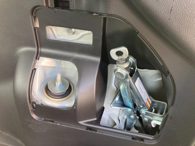 スイフト ＸＧ　３型　ＣＤプレイヤー　クルコン　オートライト　オートライト　プッシュスタート　シートヒーター　オートエアコン　衝突被害軽減システム　横滑り防止機能　衝突安全ボディ　盗難防止システム　ＣＤプレーヤー　クルコン　　ブラインドスポットモニター（54枚目）