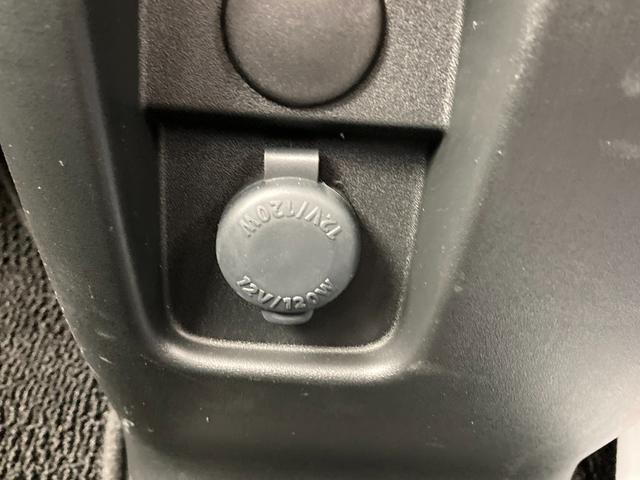 スペーシアカスタム カスタム　ＨＹＢＲＩＤ　ＸＳターボ　ナビ　全方位カメラ　オートライト　Ｂｌｕｅｔｏｏｔｈ　両側パワースライドドア　純正ナビ　プッシュスタート　シートヒーター　オートエアコン　衝突被害軽減システム　アイドリングストップ　横滑り防止機能　衝突安全ボディ（18枚目）