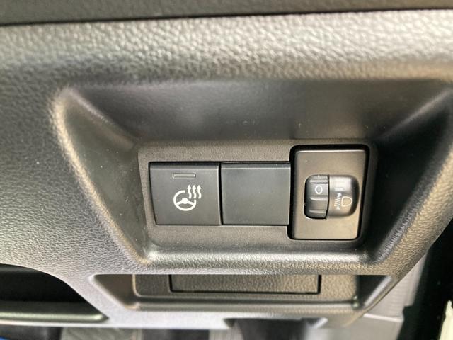 スペーシアカスタム カスタム　ＨＹＢＲＩＤ　ＸＳターボ　ナビ　全方位カメラ　オートライト　Ｂｌｕｅｔｏｏｔｈ　両側パワースライドドア　純正ナビ　プッシュスタート　シートヒーター　オートエアコン　衝突被害軽減システム　アイドリングストップ　横滑り防止機能　衝突安全ボディ（32枚目）