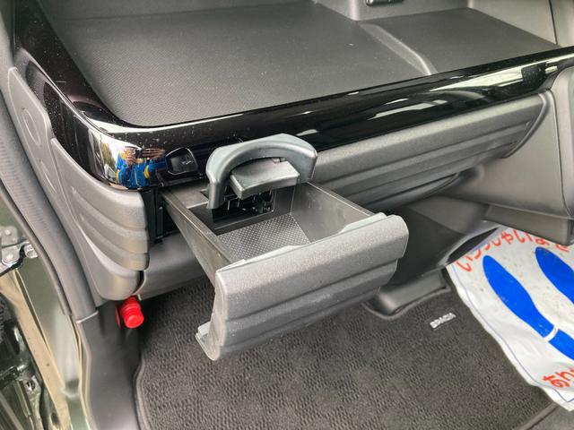 スペーシアカスタム カスタム　ＨＹＢＲＩＤ　ＸＳターボ　ナビ　全方位カメラ　オートライト　Ｂｌｕｅｔｏｏｔｈ　両側パワースライドドア　純正ナビ　プッシュスタート　シートヒーター　オートエアコン　衝突被害軽減システム　アイドリングストップ　横滑り防止機能　衝突安全ボディ（44枚目）