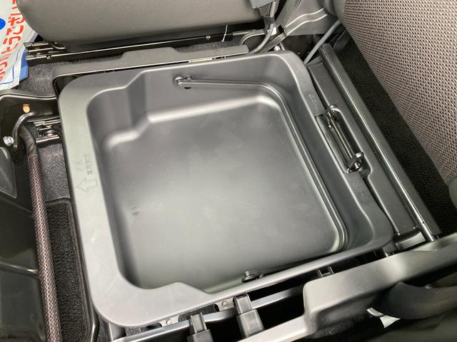 スペーシアカスタム カスタム　ＨＹＢＲＩＤ　ＸＳターボ　ナビ　全方位カメラ　オートライト　Ｂｌｕｅｔｏｏｔｈ　両側パワースライドドア　純正ナビ　プッシュスタート　シートヒーター　オートエアコン　衝突被害軽減システム　アイドリングストップ　横滑り防止機能　衝突安全ボディ（47枚目）