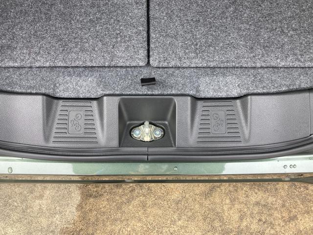 スペーシアカスタム カスタム　ＨＹＢＲＩＤ　ＸＳターボ　ナビ　全方位カメラ　オートライト　Ｂｌｕｅｔｏｏｔｈ　両側パワースライドドア　純正ナビ　プッシュスタート　シートヒーター　オートエアコン　衝突被害軽減システム　アイドリングストップ　横滑り防止機能　衝突安全ボディ（74枚目）