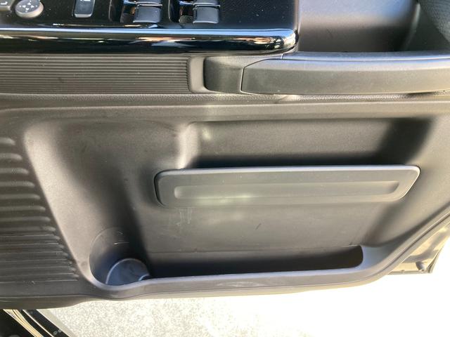 スペーシア カスタム　ＨＹＢＲＩＤ　ＸＳターボ　ＭＫ５３Ｓ　ナビ　ドライブレコーダー　オートライト　　スライドドア　プッシュスタート　シートヒーター　オートエアコン　ＥＴＣ　衝　突被害軽減システム　横滑り防止機能　衝突安全ボディ　両側パワスラ（42枚目）