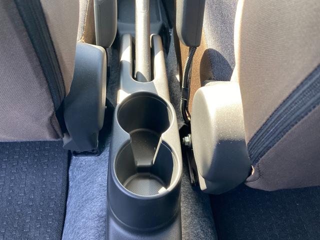 �㕔�ɂ͂Q���̃h�����N�z���_�[������