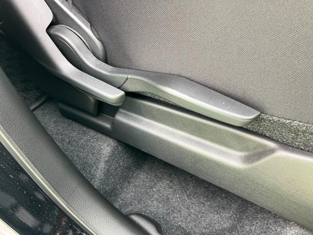 ＨＹＢＲＩＤ　ＭＸ　アダクティブクルーズコントロール　オートライト　プッシュスタート　シートヒーター　オートエアコン　禁煙車　衝突被害軽減システム　アイドリングストップ　横滑り防止機能　衝突安全ボディ　盗難防止システム　アダクティブクルーズコントロール（画像29）