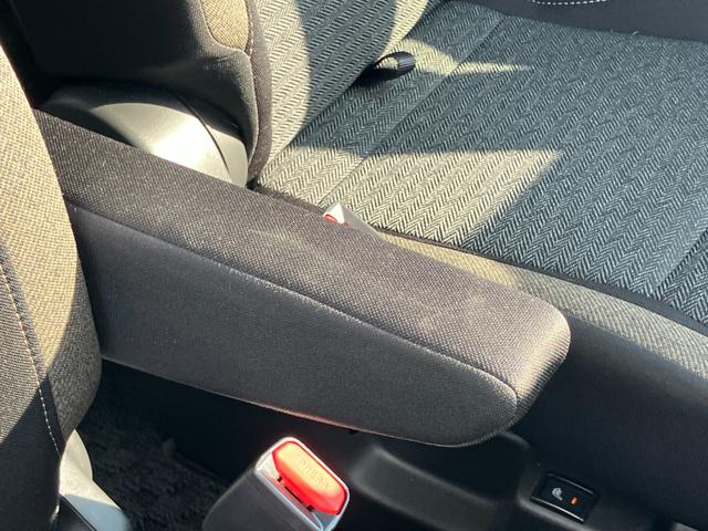 ＨＹＢＲＩＤ　ＭＸ　アダクティブクルーズコントロール　オートライト　プッシュスタート　シートヒーター　オートエアコン　禁煙車　衝突被害軽減システム　アイドリングストップ　横滑り防止機能　衝突安全ボディ　盗難防止システム　アダクティブクルーズコントロール（画像52）