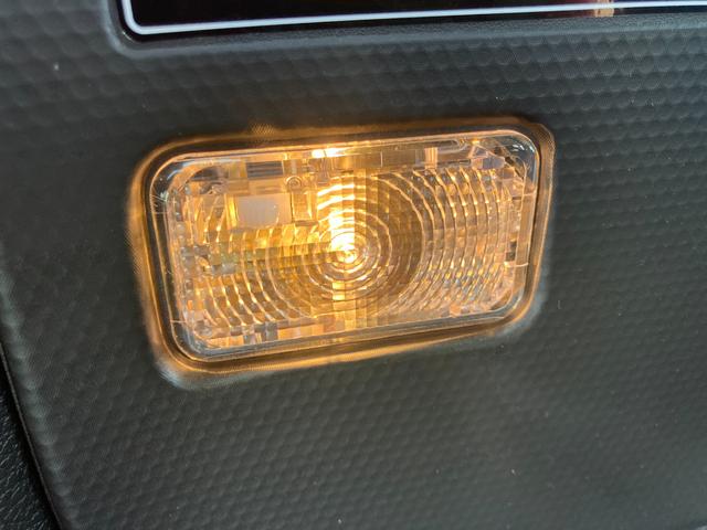 ＨＹＢＲＩＤ　ＭＸ　アダクティブクルーズコントロール　オートライト　プッシュスタート　シートヒーター　オートエアコン　禁煙車　衝突被害軽減システム　アイドリングストップ　横滑り防止機能　衝突安全ボディ　盗難防止システム　アダクティブクルーズコントロール（画像59）