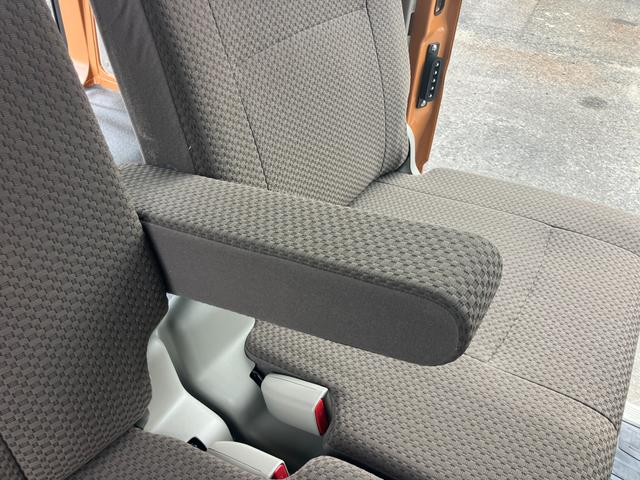 ＪＯＩＮ　６型　ディスプレイオーディオ　４ＷＤ　５ＭＴ　バックカメラ　オートライト　Ｂｌｕｅｔｏｏｔｈ　ディスプレイオーディオ　スライドドア　気レースエントリー　ディスプレイオーディオ　４ＷＤ　５ＭＴ　衝突被害軽減システム　横滑り防止機能　衝突安全ボディ（画像62）