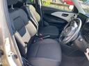 運転席にもゆったり座ることができますよ☆