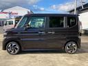 「スズキプレミアム認定中古車」は、「スズキ独自の基準をクリアした内外装仕上げ」、「車両状態が一目でわかる車両状態証明書」、「安心の3年保証」の3つの安心をお客様にお届けする、特別な中古車です。