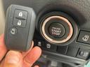 鍵を手元に持っておくことでドアハンドルのスイッチから鍵の開閉が出来ますよ☆