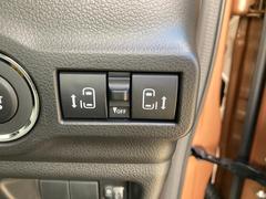 ξ¦��ư���饤�ɥɥ��Ǥ���������Υܥ��󤫤�Ǥ�ɥ��γ��Ĥ��Ǥ��ޤ���� 4