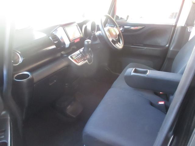 Ｎ－ＢＯＸ＋カスタム Ｇ・Ｌパッケージ　無事故車　車検２年付き　左側パワースライドドア　純正ＳＤナビ　ＴＶ・ＤＶＤ・ＣＤ・ＥＴＣ　バックカメラ　Ｂｌｕｅｔｏｏｔｈ（25枚目）