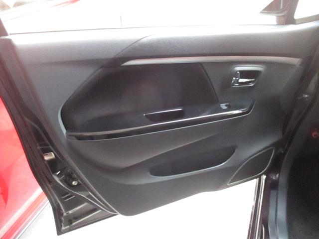 ワゴンR 20周年記念車 レーダーブレーキサポート エネチャージ 車検R8年9月 タイミングチェーン式 純正アルミ CDコンポ(28枚目)