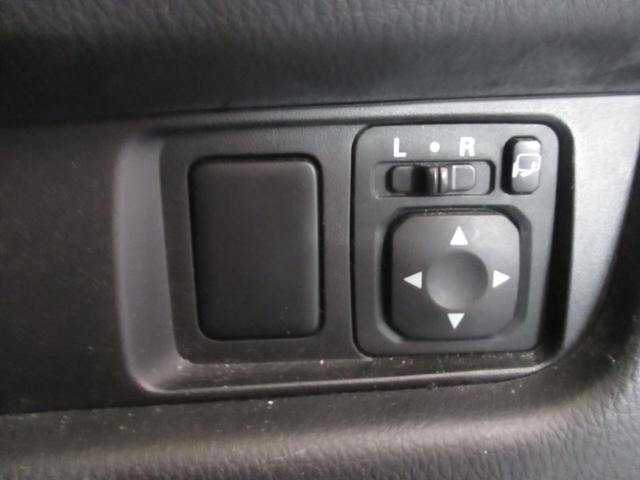 デイズ ハイウェイスター　Ｊ　車検Ｒ９年３月　タイミングチェーン式　社外ナビ　ＤＶＤ・ＣＤ・ＥＴＣ　Ｂｌｕｅｔｏｏｔｈ　バックカメラ　純正アルミ（10枚目）