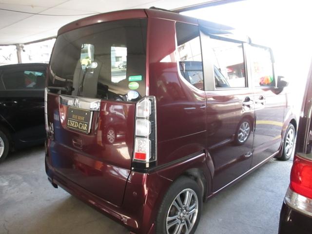 Ｎ－ＢＯＸ Ｇ　ＳＳパッケージ　無事故車　車検Ｒ８年８月　タイミングチェーン式　両側パワースライドドア　前後ドライブレコーダー付き　純正ナビ　ＣＤコンポ　ＥＴＣ　バックカメラ　プッシュスタート　アイドリングストップ　インテリキーｘ２（5枚目）