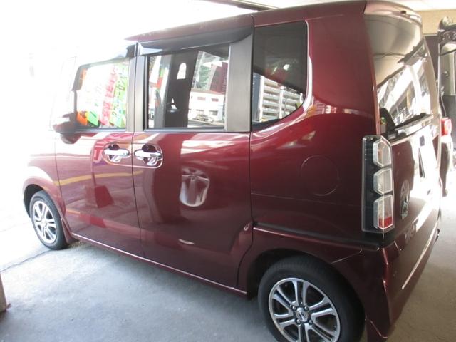 Ｎ－ＢＯＸ Ｇ　ＳＳパッケージ　無事故車　車検Ｒ８年８月　タイミングチェーン式　両側パワースライドドア　前後ドライブレコーダー付き　純正ナビ　ＣＤコンポ　ＥＴＣ　バックカメラ　プッシュスタート　アイドリングストップ　インテリキーｘ２（6枚目）