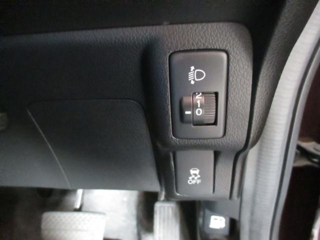 Ｎ－ＢＯＸ Ｇ　ＳＳパッケージ　無事故車　車検Ｒ８年８月　タイミングチェーン式　両側パワースライドドア　前後ドライブレコーダー付き　純正ナビ　ＣＤコンポ　ＥＴＣ　バックカメラ　プッシュスタート　アイドリングストップ　インテリキーｘ２（26枚目）