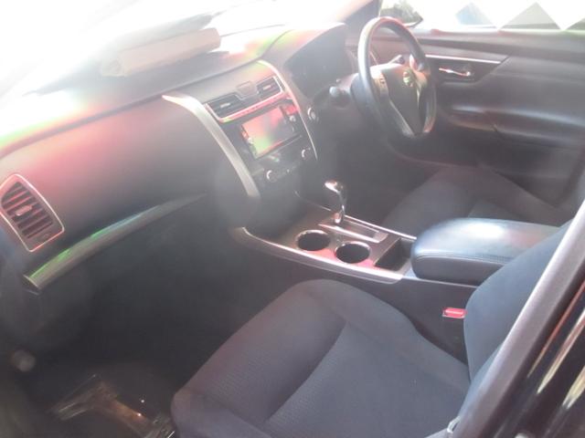 ティアナ XL 無事故車 車検2年付き 純正ナビ TV・DVD・CD・ETC Bluetooth バックカメラ 純正アルミ 前席パワーシート 助手席オットマンシート(10枚目)