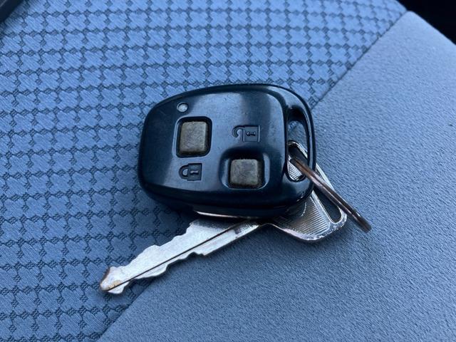 ピクシスバン デラックス　ＥＴＣ　キーレス　インパネオートマ　エアコン　パワステ　パワーウインド　運転席助手席エアバック　両側スライドドア　積載量３５０ｋｇ（24枚目）