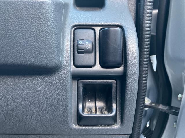 ピクシスバン デラックス　ＥＴＣ　キーレス　インパネオートマ　エアコン　パワステ　パワーウインド　運転席助手席エアバック　両側スライドドア　積載量３５０ｋｇ（26枚目）