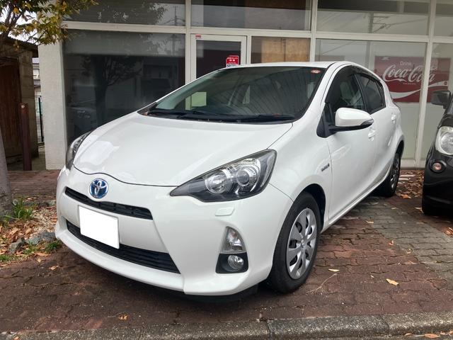 アクア 　ＣＤ　ミラーウィンカー　ＥＴＣ　車検令和９年５月まで　エアコン　パワステ　パワーウィンドウ　ＡＢＳ　運転席エアバッグ　助手席エアバッグ（2枚目）