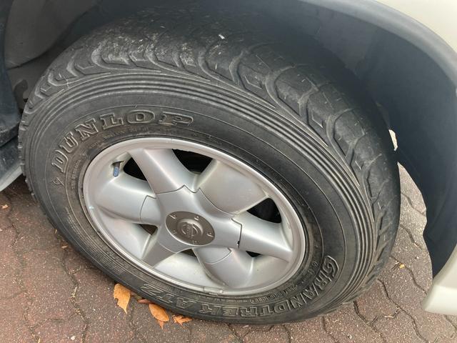 テラノ ワイドＲ３ｍ－Ｘ　エアロリミテッドパッケージ　４ＷＤ　サンルーフ　キーレス　アルミホイール（6枚目）