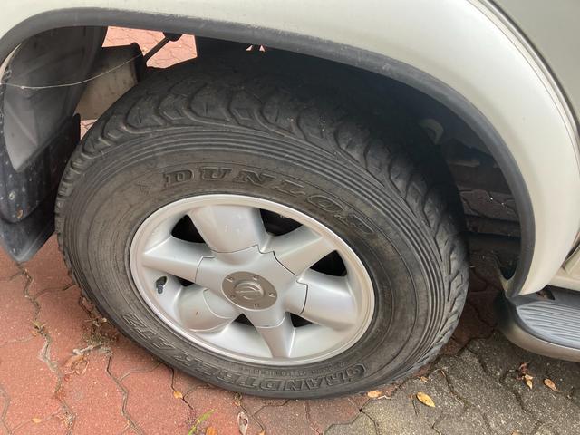 テラノ ワイドＲ３ｍ－Ｘ　エアロリミテッドパッケージ　４ＷＤ　サンルーフ　キーレス　アルミホイール（7枚目）