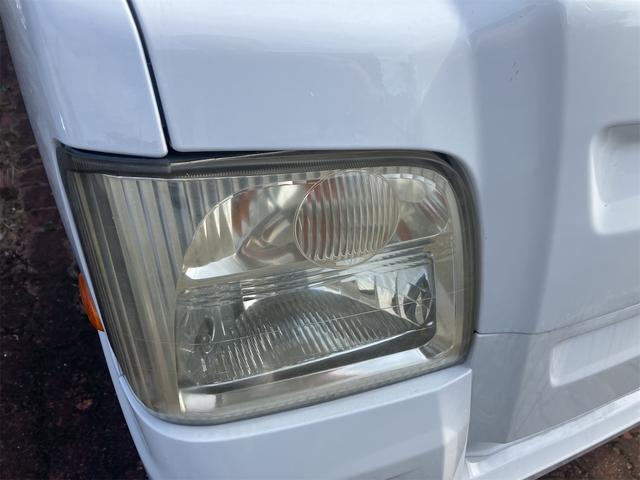 サンバートラック 　マニュアル５速車　エアコン　キーレス　運転席エアバック（5枚目）