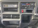 　マニュアル５速車　エアコン　キーレス　運転席エアバック（12枚目）
