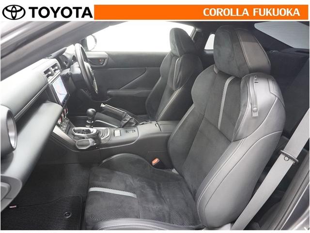 ＧＲ８６ ＲＺ　６速マニュアル　メモリーナビ　フルセグ　ＥＴＣ　ＣＤ　ＤＶＤ再生　キーレス　スマートキー　盗難防止装置（12枚目）