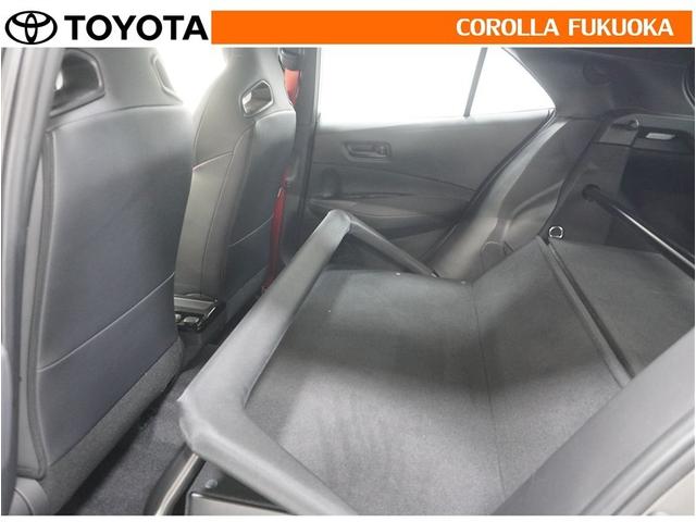 �t���A�u���[�X�́A�ו��̈ړ���}�~���邽�߂ɁA�ו����Œ肷�邱�Ƃ��ł��܂��B