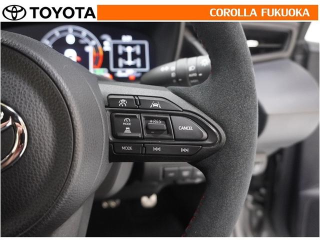 �������H�Ȃǂ����̑��x�ő��s�������ꍇ�ɁA�X�C�b�`�𑀍삷�邱�ƂŃA�N�Z���y�_���𓥂܂��ɒ葬���s�ł��܂��B