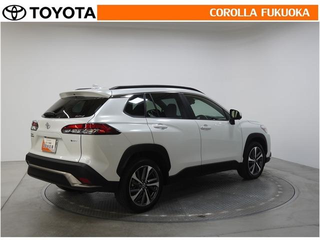 カローラクロス ハイブリッド　Ｚ　衝突被害軽減システム　サンルーフ　メモリーナビ　フルセグ　ＥＴＣ　バックカメラ　ドラレコ　キーレス　スマートキー　盗難防止装置（8枚目）