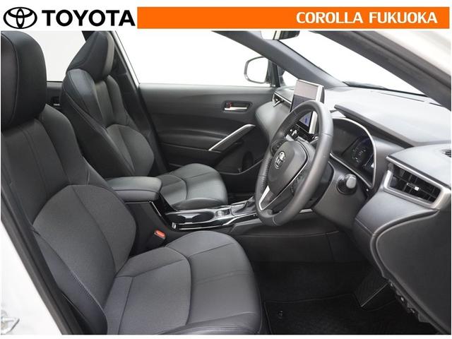 カローラクロス ハイブリッド　Ｚ　衝突被害軽減システム　サンルーフ　メモリーナビ　フルセグ　ＥＴＣ　バックカメラ　ドラレコ　キーレス　スマートキー　盗難防止装置（11枚目）