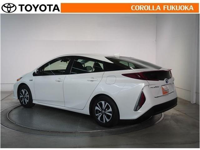 プリウスＰＨＶ Ｓセーフティパッケージ　衝突被害軽減システム　メモリーナビ　ＥＴＣ　バックカメラ　ドラレコ　キーレス　スマートキー　盗難防止装置（7枚目）