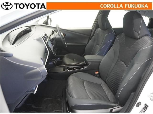 プリウスＰＨＶ Ｓセーフティパッケージ　衝突被害軽減システム　メモリーナビ　ＥＴＣ　バックカメラ　ドラレコ　キーレス　スマートキー　盗難防止装置（12枚目）