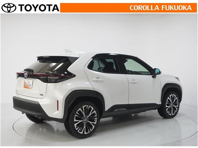 ヤリスクロス ハイブリッドＺ　衝突被害軽減システム　ＥＴＣ　バックカメラ　ドラレコ　キーレス　スマートキー　盗難防止装置（8枚目）