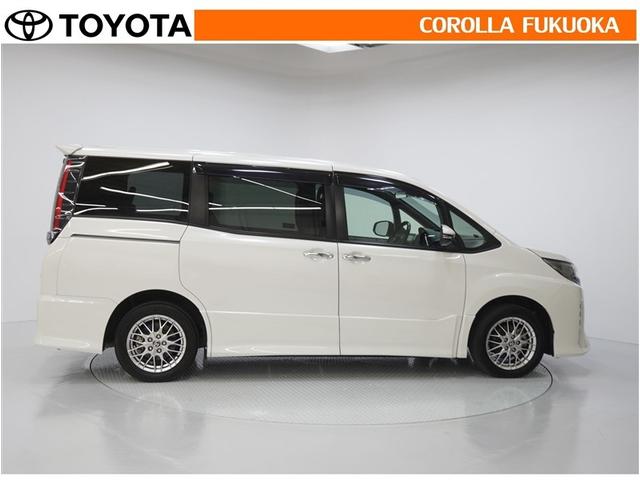 ノア ハイブリッドＳｉ　ダブルバイビーＩＩ　衝突被害軽減システム　両側電動スライド　メモリーナビ　フルセグ　ＥＴＣ　バックカメラ　ＣＤ　ＤＶＤ再生　キーレス　スマートキー　盗難防止装置（9枚目）