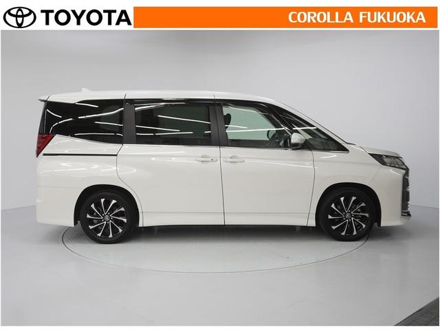 ノア ハイブリッドＳ－Ｚ　衝突被害軽減システム　両側電動スライド　メモリーナビ　フルセグ　ＥＴＣ　バックカメラ　ドラレコ　ＣＤ　ＤＶＤ再生　キーレス　スマートキー　盗難防止装置（8枚目）