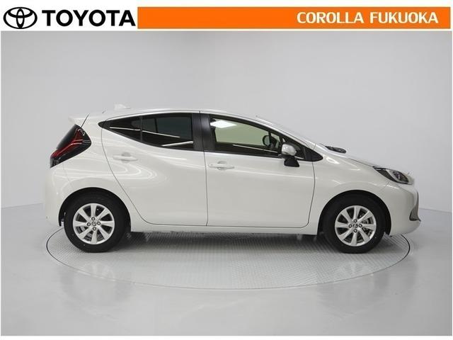 アクア Ｚ　衝突被害軽減システム　メモリーナビ　ＥＴＣ　バックカメラ　ドラレコ　ＣＤ　ＤＶＤ再生　キーレス　スマートキー　盗難防止装置（9枚目）