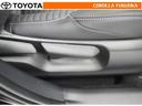運転席シート上下アジャスター付き。ドライバーの背丈に合わせて調整できます。