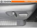 運転席パワーシート。お好みの乗車姿勢を電動で調整できます。